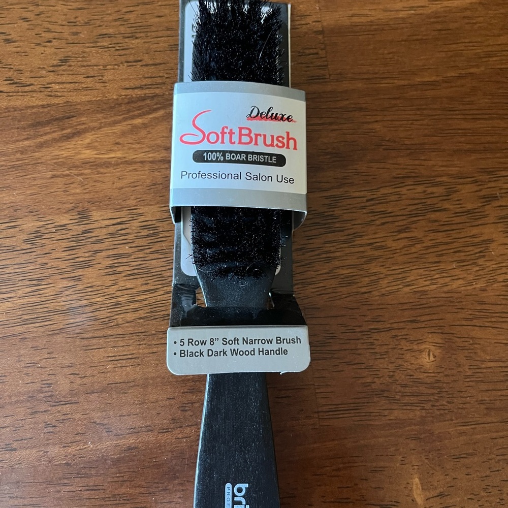 Brittny softbrush